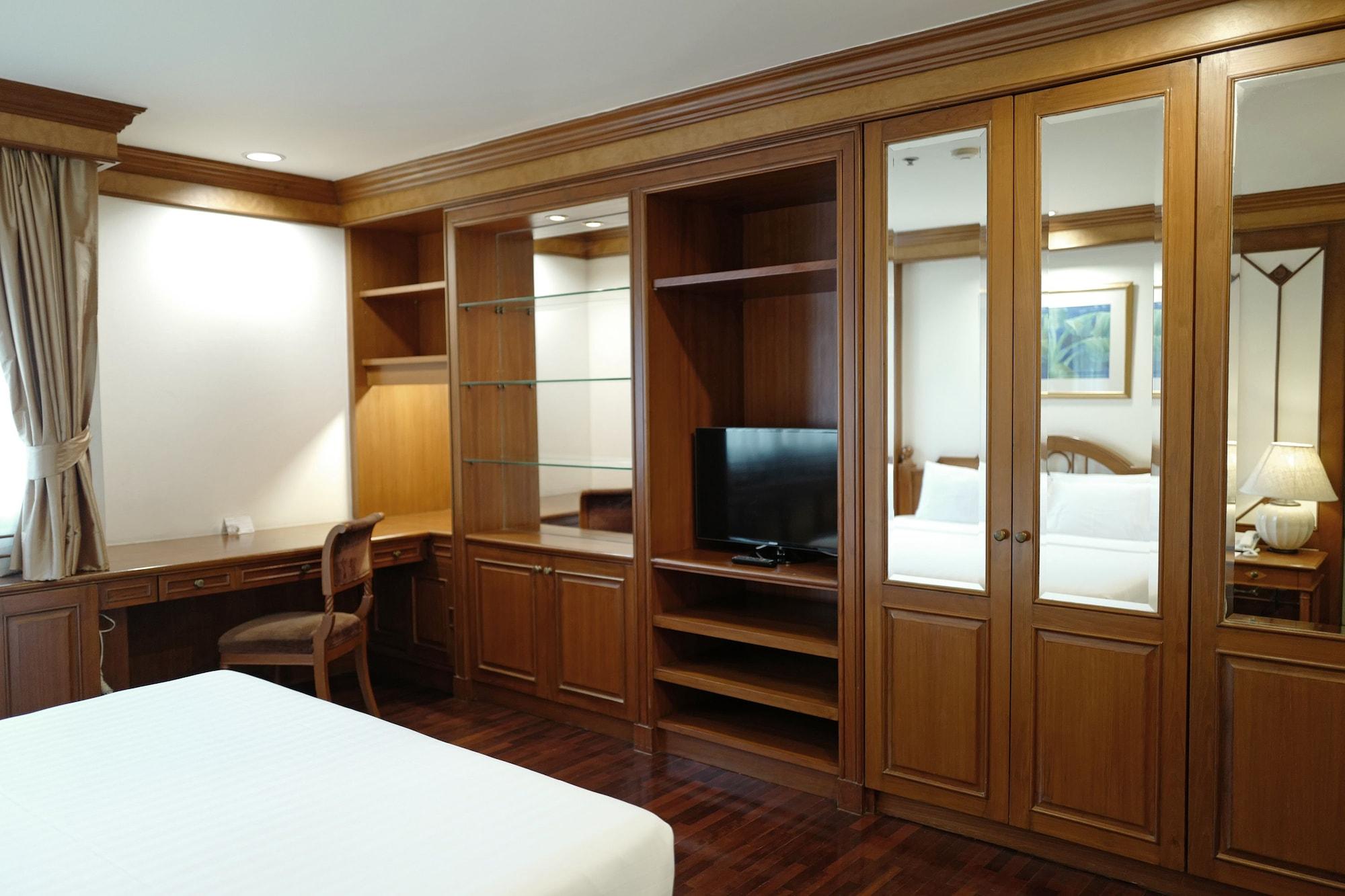 Bliston Suwan Park View Hotel Банкок Екстериор снимка