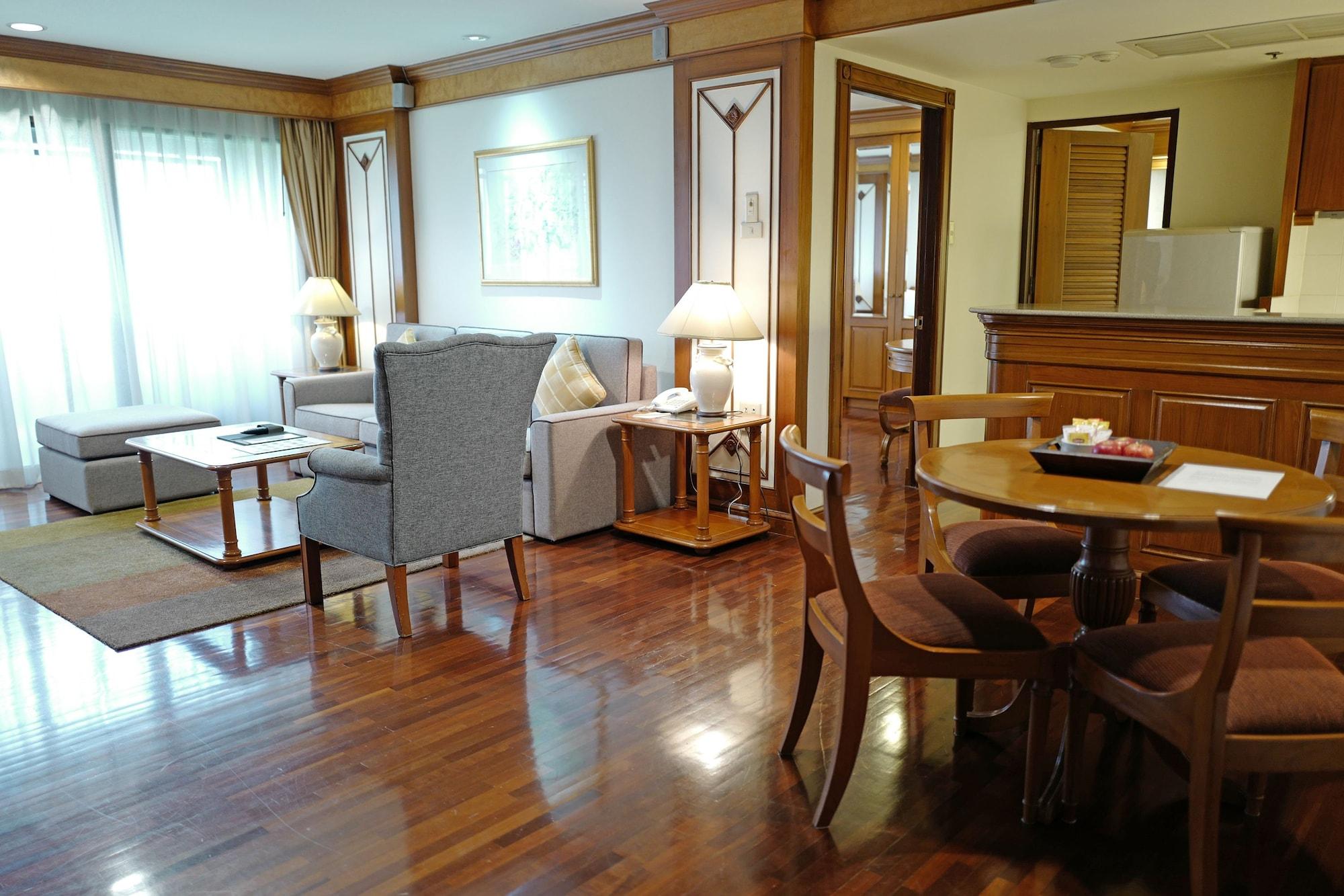 Bliston Suwan Park View Hotel Банкок Екстериор снимка