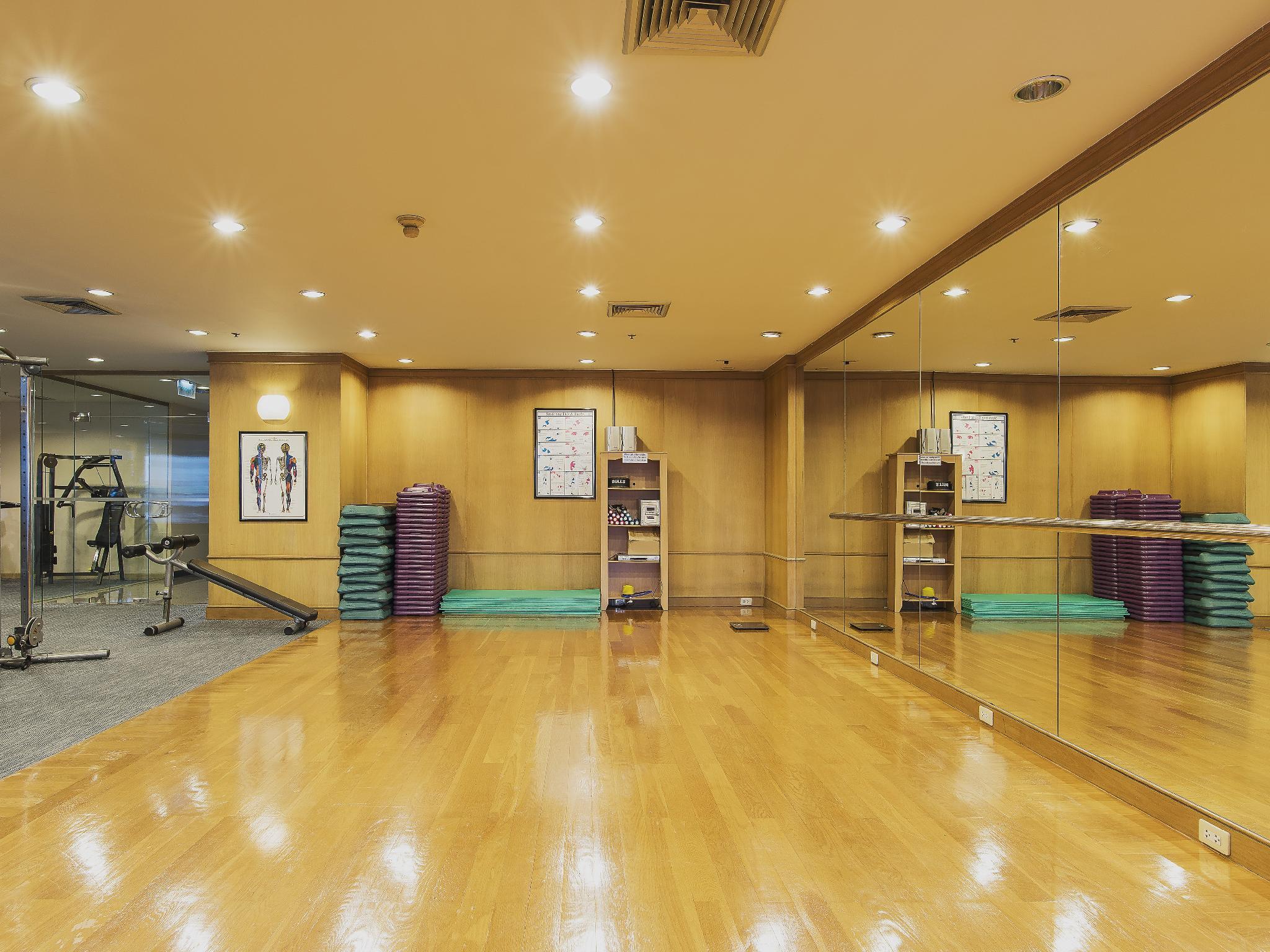 Bliston Suwan Park View Hotel Банкок Екстериор снимка