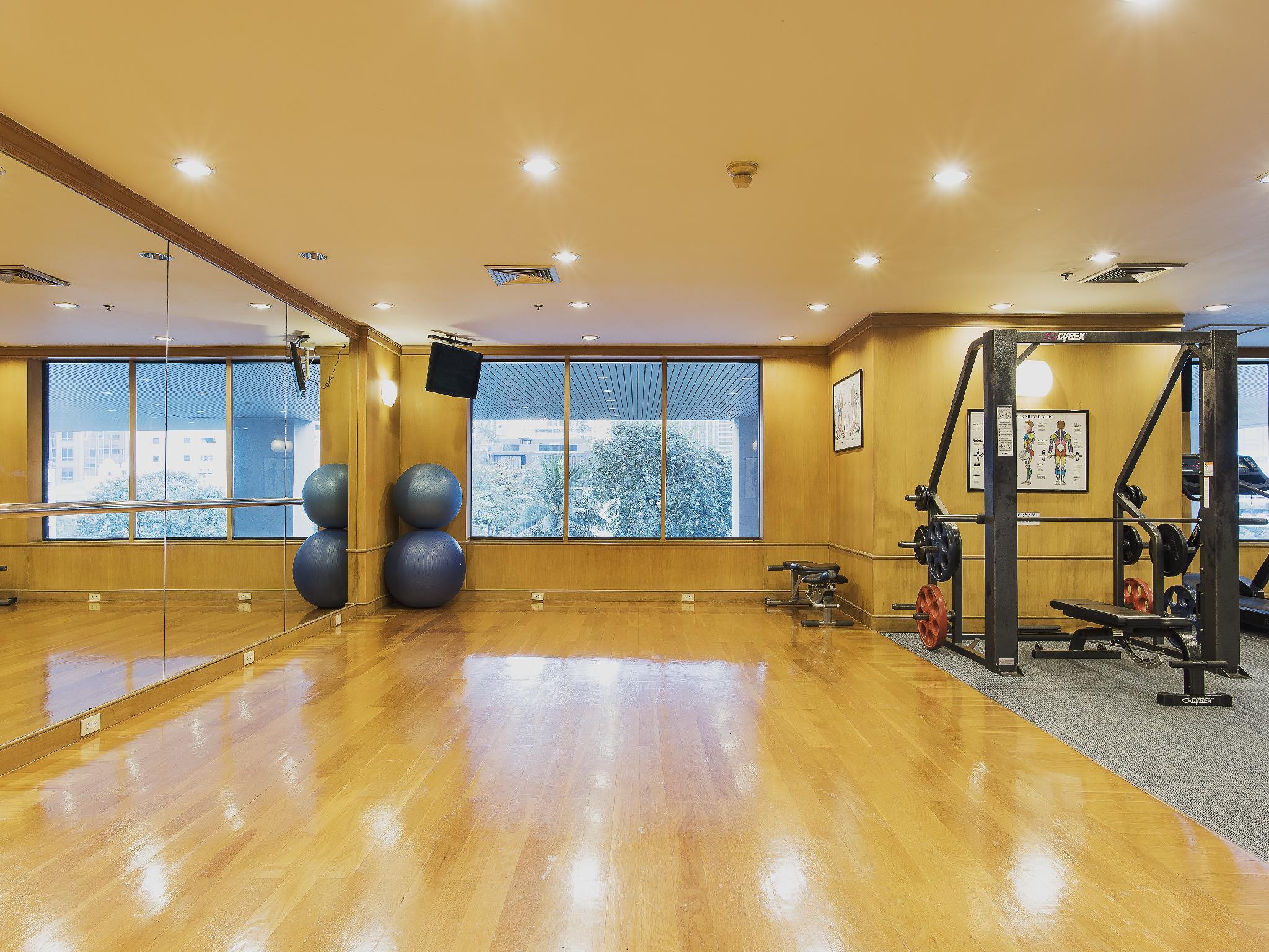 Bliston Suwan Park View Hotel Банкок Екстериор снимка