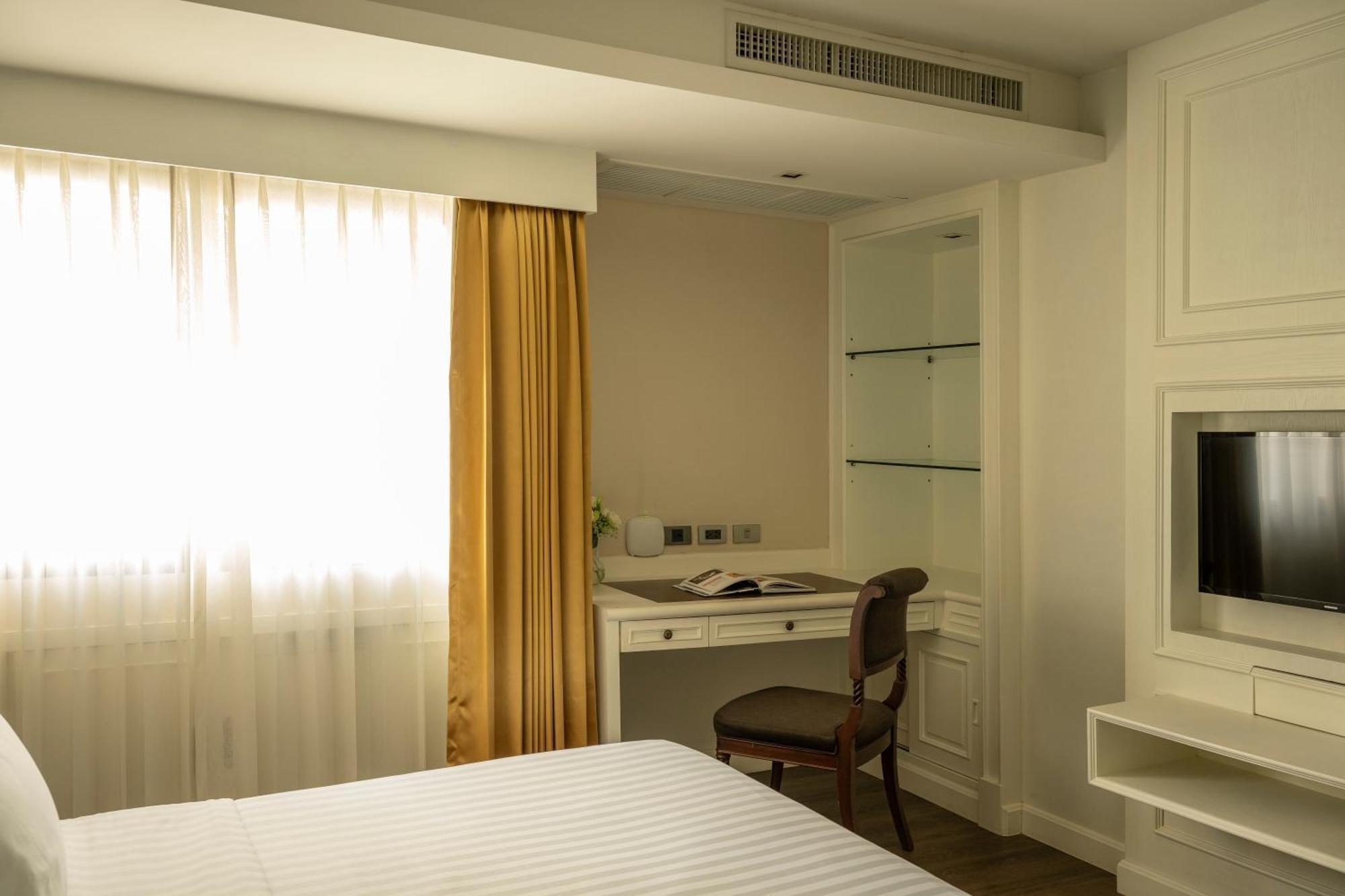 Bliston Suwan Park View Hotel Банкок Екстериор снимка